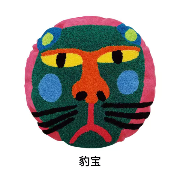 Round Throw Pillow (yellow cat+pink leopard+fish)